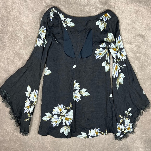Free People Dress Womens Small Wanderer Floral Lace Bell Sleeve Witchy Whimsy - Picture 10 of 10